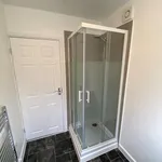 Rent 5 bedroom house in East Midlands