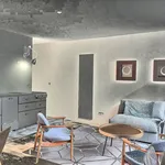 Rent 2 bedroom apartment of 743 m² in Paris