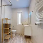 Rent 2 bedroom apartment of 44 m² in Madrid