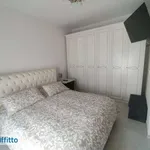 Affitto 5 camera casa di 180 m² in Bari