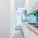 Rent 5 bedroom apartment in Madrid