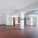 Rent 4 bedroom house of 293 m² in Coimbra