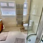 Rent 3 bedroom house in South East England