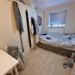 Rent 4 bedroom flat in Cardiff