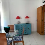 Alugar 1 quarto apartamento de 50 m² em Lisbon