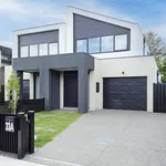 Rent 4 bedroom house in Keilor East