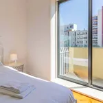 Rent 7 bedroom apartment in Porto