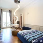 Rent 5 bedroom apartment of 184 m² in Paris 8 - Avenue de Wagram