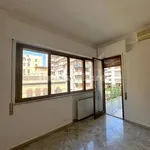 Affitto 5 camera appartamento di 170 m² in Palermo