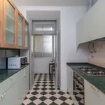 Rent a room in lisbon