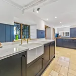 Rent 5 bedroom house in Northamptonshire