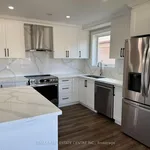 Rent 3 bedroom apartment in Toronto (Bathurst Manor)