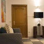 Rent a room of 150 m² in Madrid