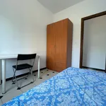 Rent 4 bedroom apartment in Seville