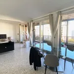 Rent 3 bedroom apartment of 106 m² in Marseille