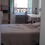 Appartement de 55 m² avec 3 chambre(s) en location à Marseille