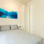 Rent a room of 140 m² in madrid