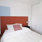 Rent a room in paris