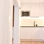 Rent 4 bedroom apartment of 51 m² in Madrid