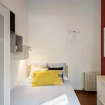 Rent a room of 165 m² in Barcelona