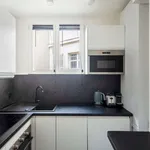 Appartement de 69 m² avec 2 chambre(s) en location à paris