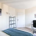 Louez une chambre de 136 m² à Rueil-Malmaison