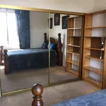 Rent 2 bedroom apartment in Glendale