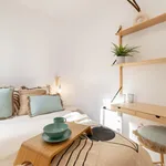 Rent 3 bedroom apartment in Barcelona