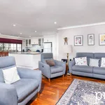 Rent 5 bedroom apartment in Shelley