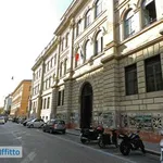 Rent 6 bedroom apartment of 300 m² in Rome