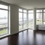 Rent 3 bedroom apartment in Manhattan