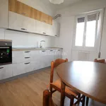 Rent 4 bedroom apartment of 120 m² in Malgrate