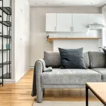 Rent 2 bedroom apartment of 42 m² in Paris