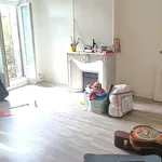 Rent 2 bedroom apartment of 85 m² in Marseille