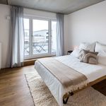 Miete 4 Schlafzimmer wohnung von 13 m² in Frankfurt