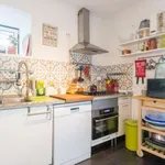 Rent a room of 180 m² in lisbon