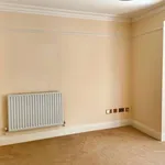 Rent 3 bedroom flat in West Midlands