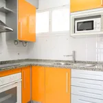 Rent 3 bedroom apartment of 65 m² in Málaga