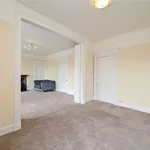 Rent 4 bedroom flat in Scotland