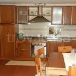 Rent 4 bedroom apartment of 90 m² in Vicopisano