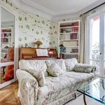 Appartement de 1561 m² avec 3 chambre(s) en location à Paris