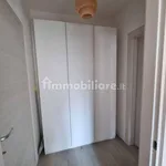 Affitto 2 camera appartamento di 73 m² in Bologna