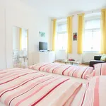 Rent 2 bedroom apartment of 67 m² in Vienna