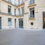 Appartement de 38 m² avec 2 chambre(s) en location à Paris