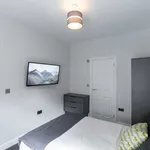 room in Ormsby Street, Reading