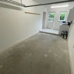 Rent 4 bedroom house in Isle Of Man