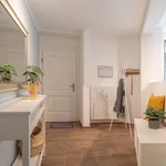 Miete 2 Schlafzimmer wohnung von 990 m² in Dresden