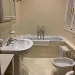 Rent 6 bedroom apartment of 110 m² in Firenze