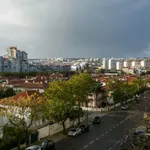 Rent 5 bedroom apartment in Lisbon