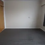 Rent 5 bedroom house in Ōtaki